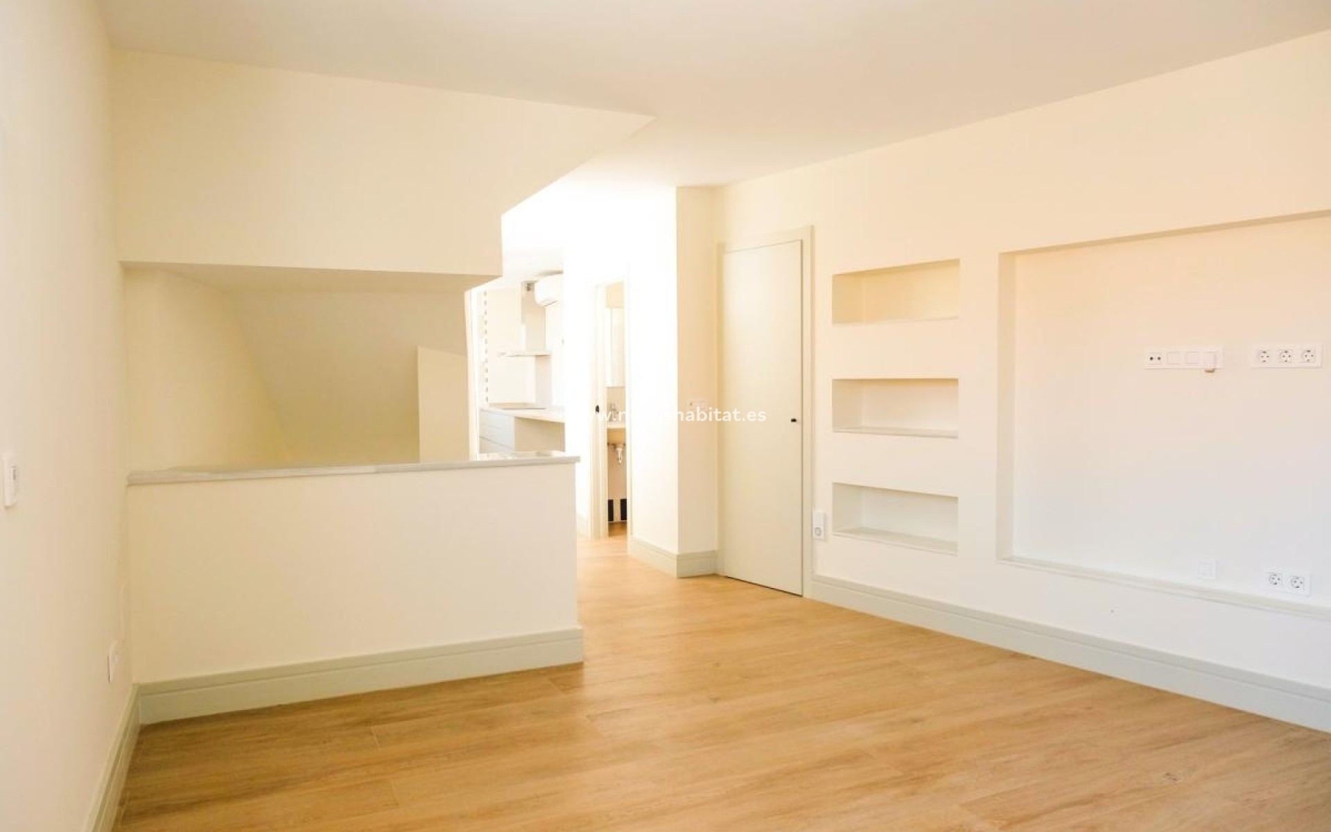 Neue Gebäude - Wohnung - Málaga
