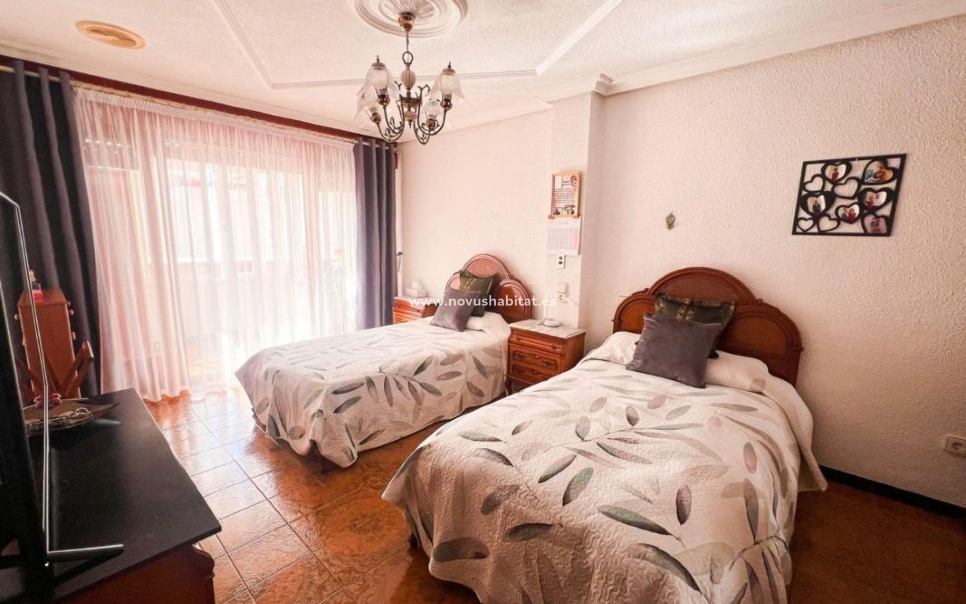 New Build - Detached chalet - Guardamar del Segura
