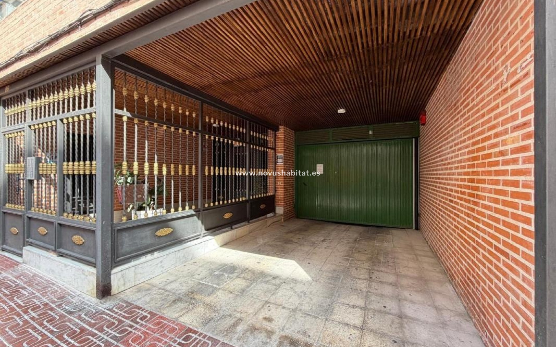 New Build - Garages - Torrevieja