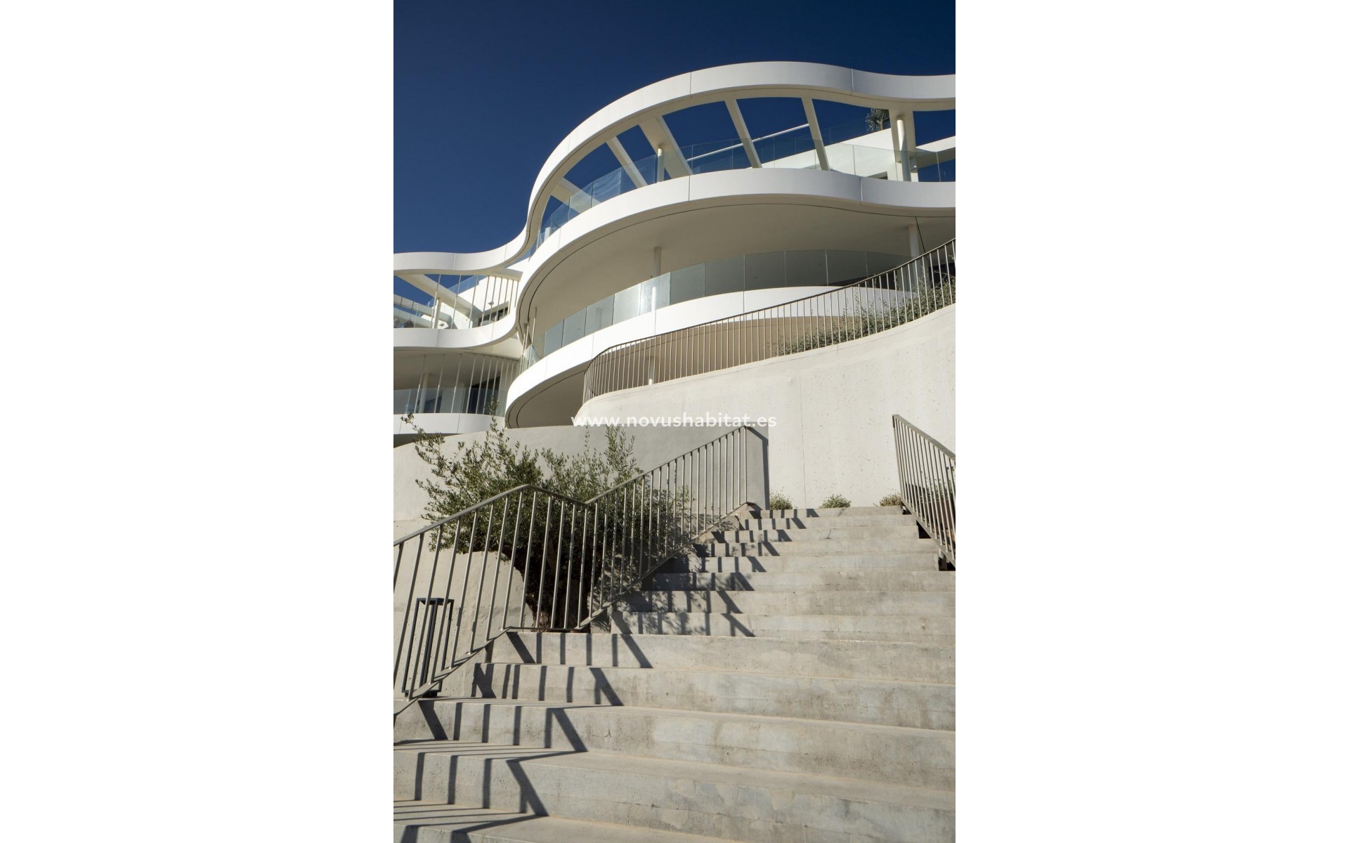 New Build - Ground floor apartment - Benahavís