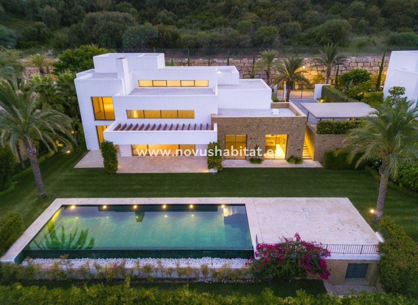 New Build - Villa - Casares