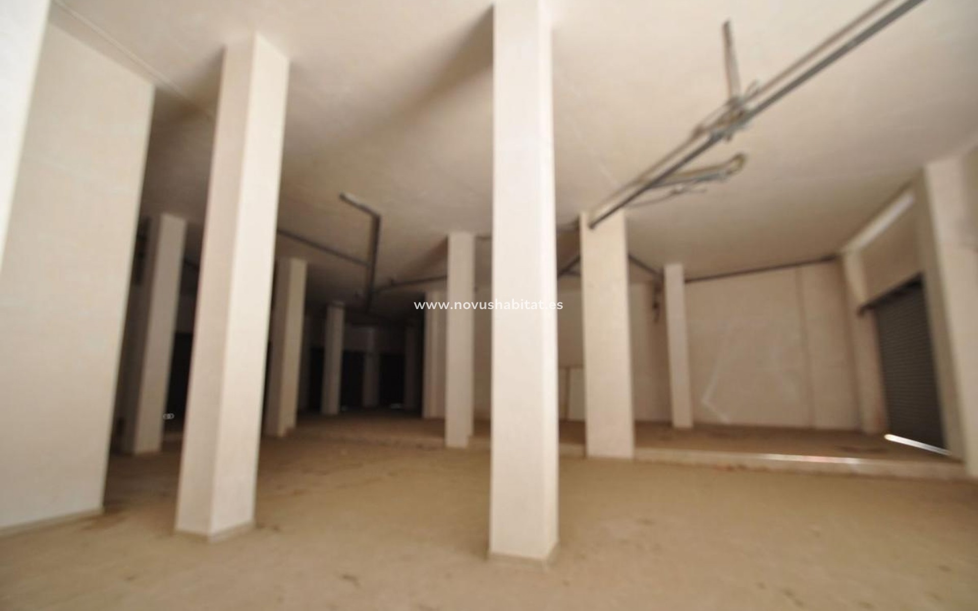 Nouvelle construction - Commercial premises - Petrer