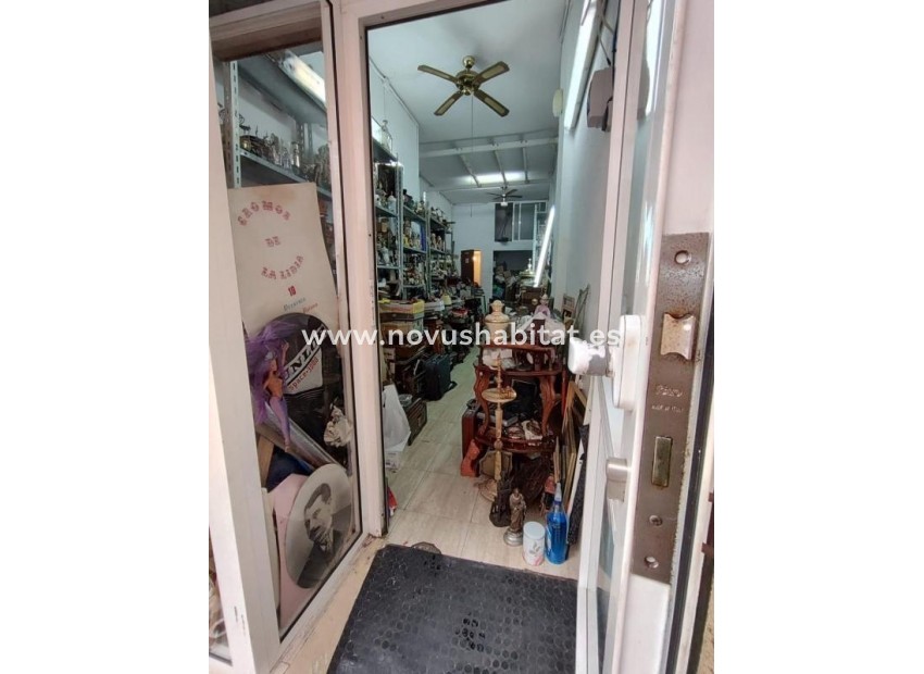 Nouvelle construction - Commercial premises - Torrevieja
