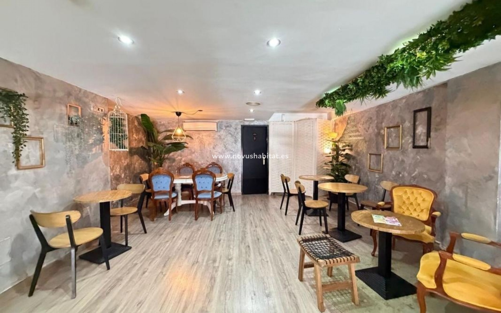Nouvelle construction - Commercial premises - Torrevieja