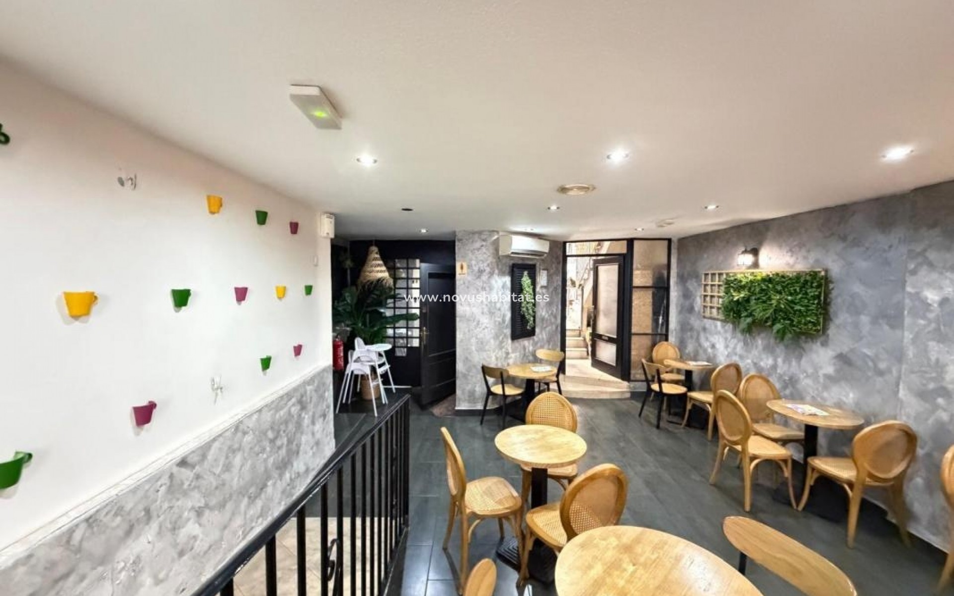 Nouvelle construction - Commercial premises - Torrevieja