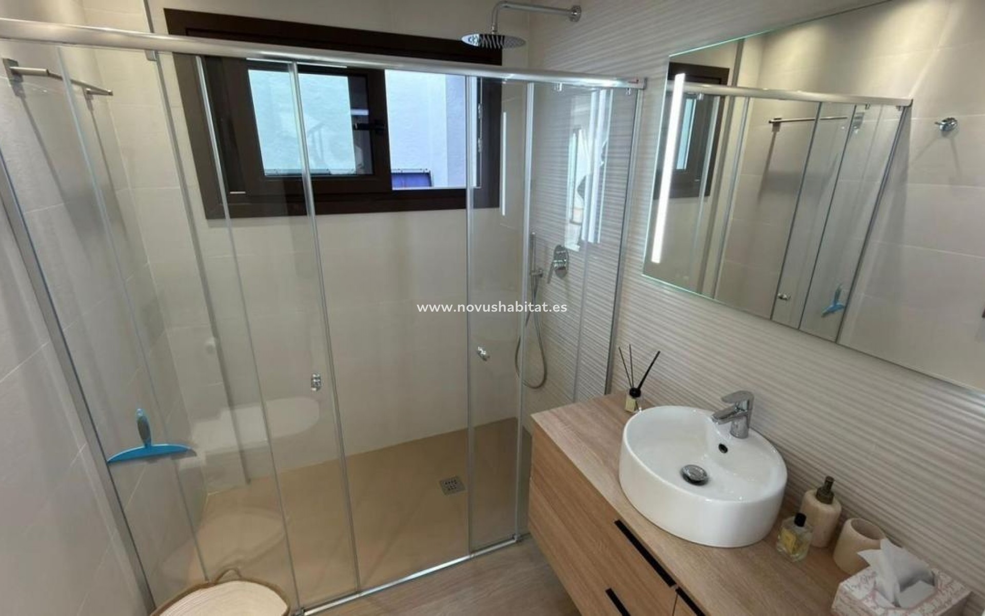 Nouvelle construction - Detached chalet - Finestrat