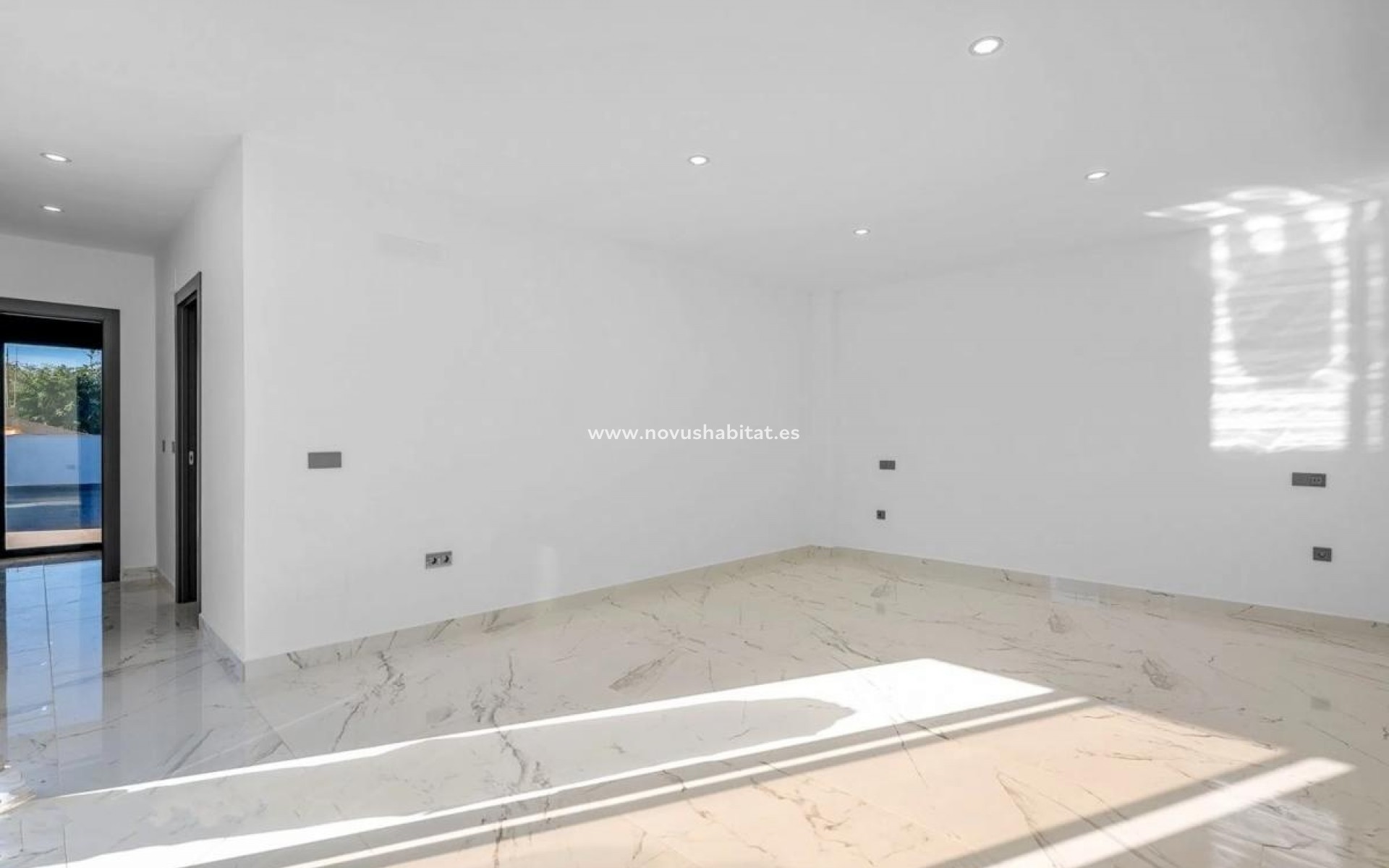 Nouvelle construction - Detached chalet - Orihuela