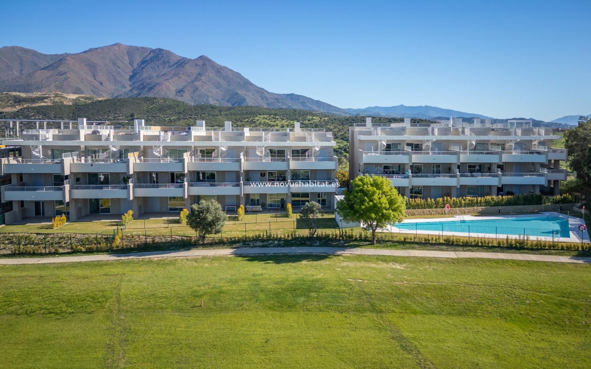 Nouvelle construction - Ground floor apartment - Estepona