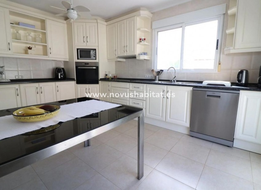 Nouvelle construction - Houses - Algorfa