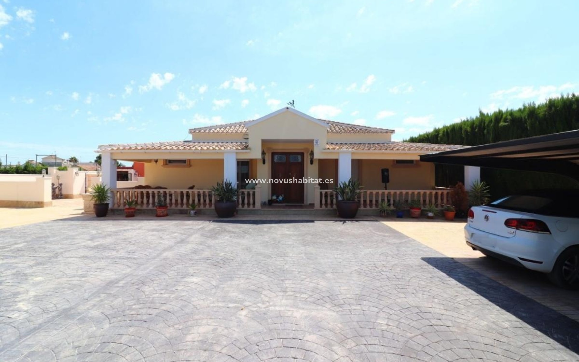 Nouvelle construction - Houses - Almoradí