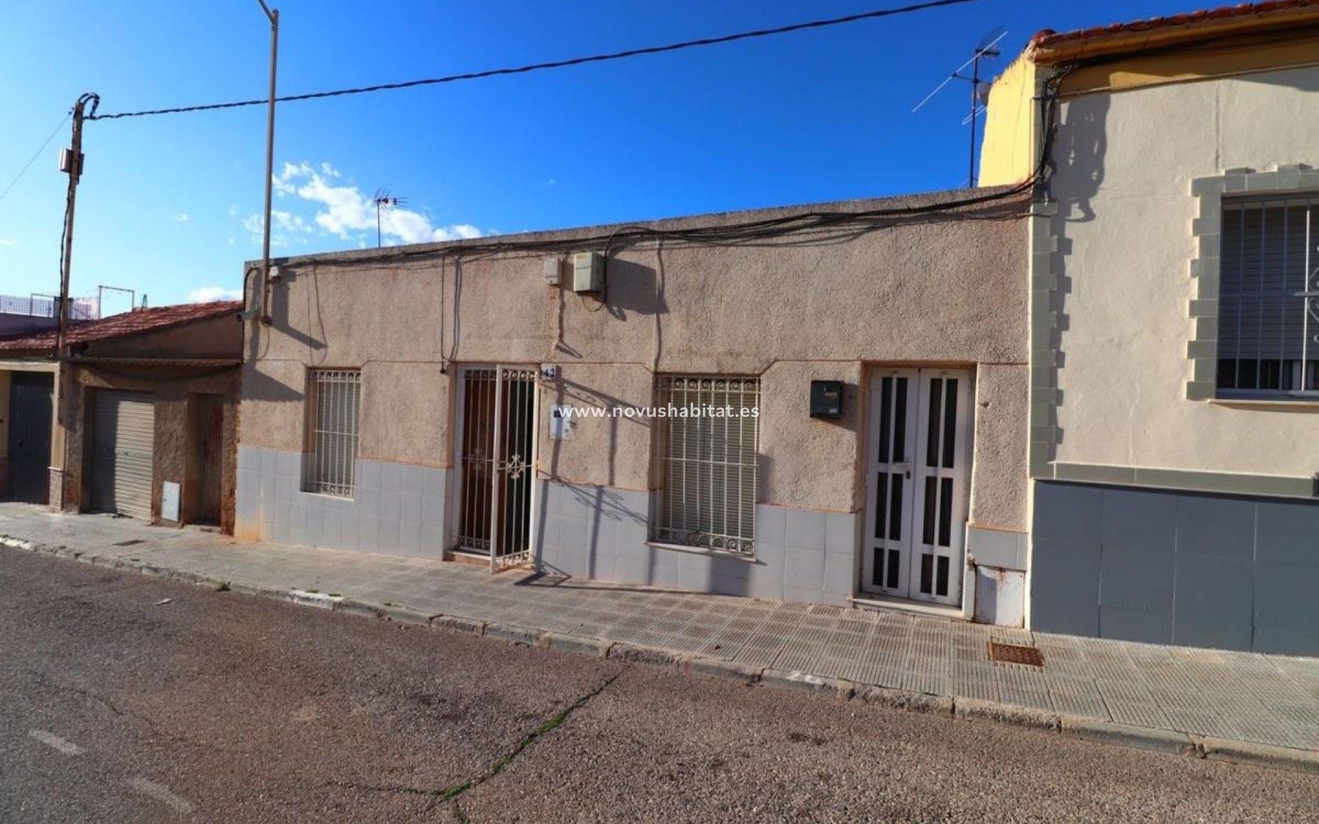 Nouvelle construction - Houses - Benijófar