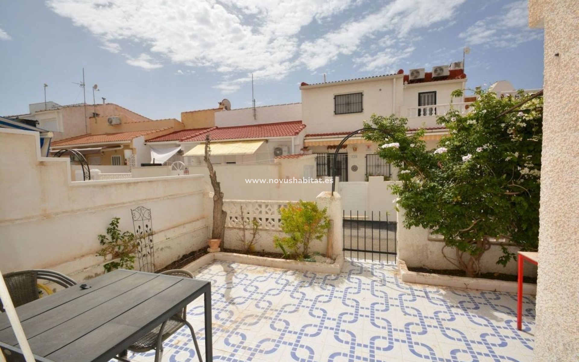 Nouvelle construction - Houses - Torrevieja