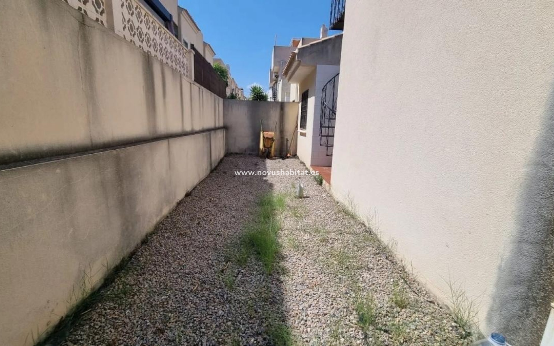 Nowa inwestycja - Detached chalet - Guardamar del Segura