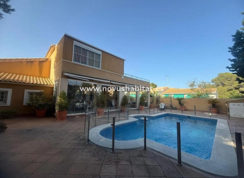 Nowa inwestycja - Detached chalet - Orihuela