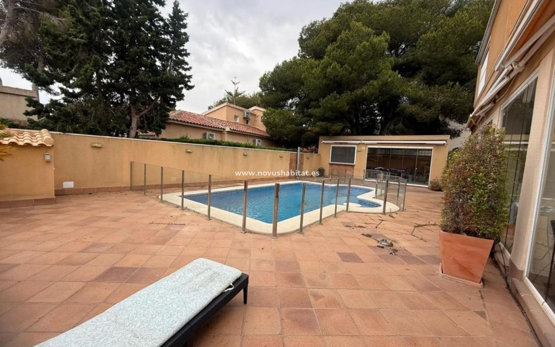 Nowa inwestycja - Detached chalet - Orihuela