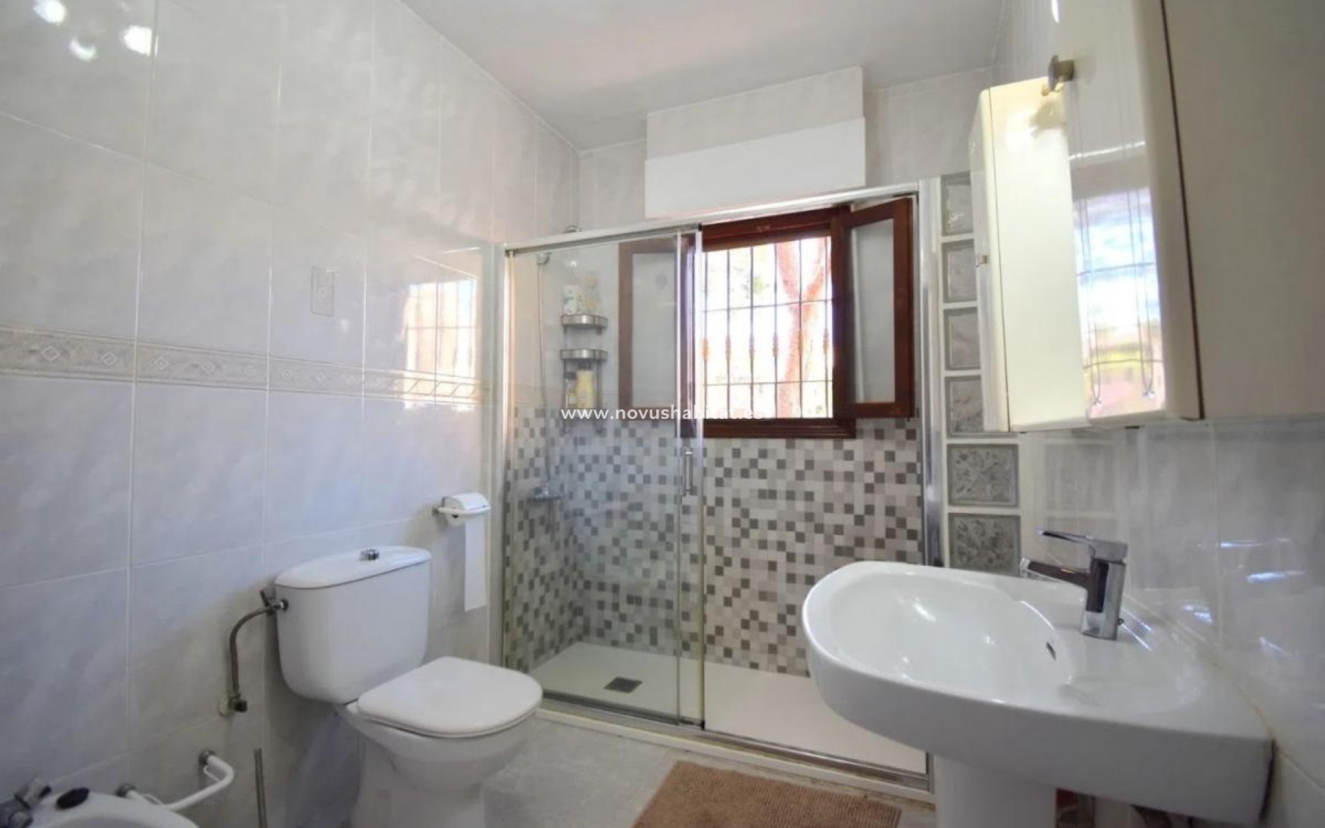 Nowa inwestycja - Detached chalet - Orihuela