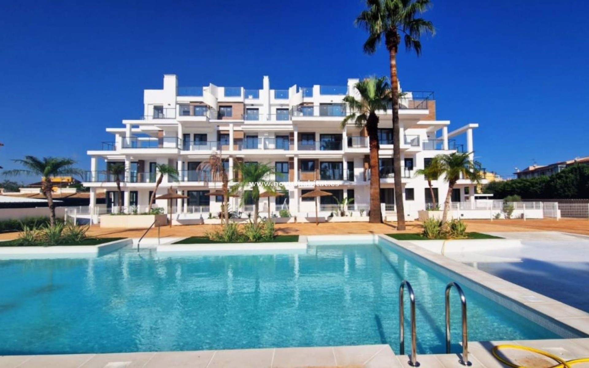 Nowa inwestycja - Ground floors - Denia