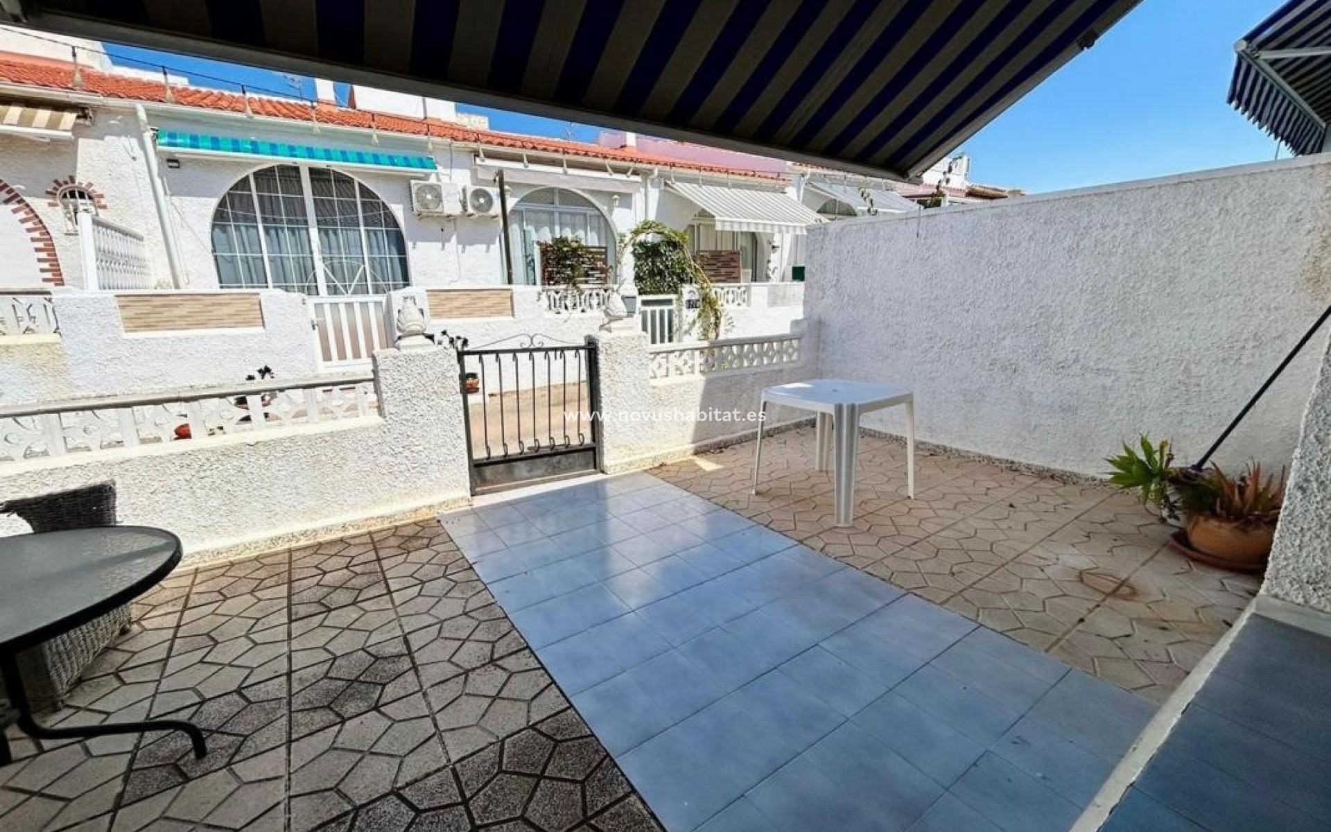 Nowa inwestycja - Houses - Torrevieja