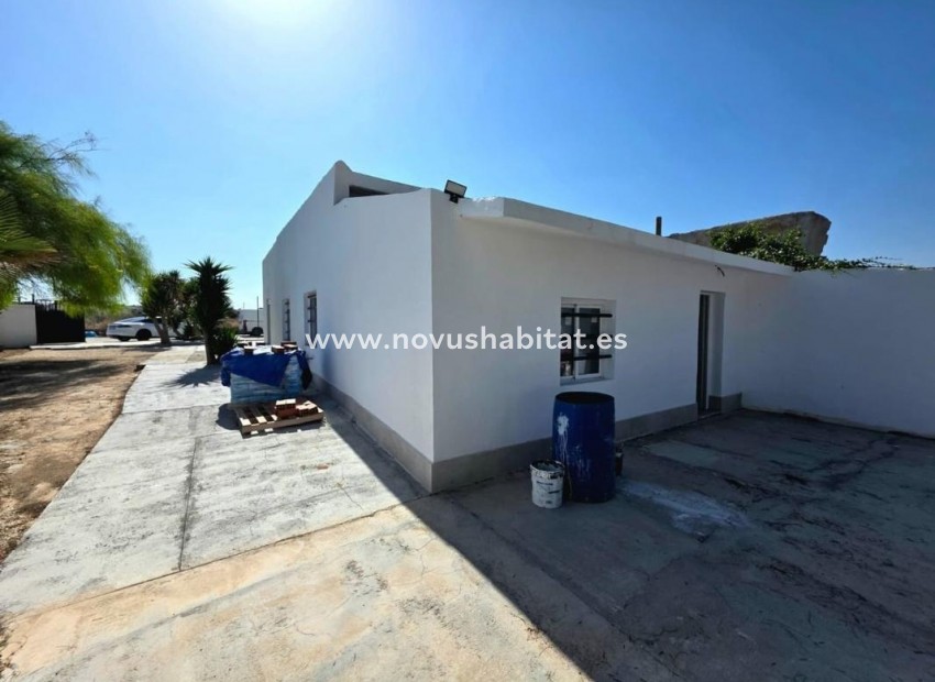 Nowa inwestycja - Rustic estate - Elche / Elx