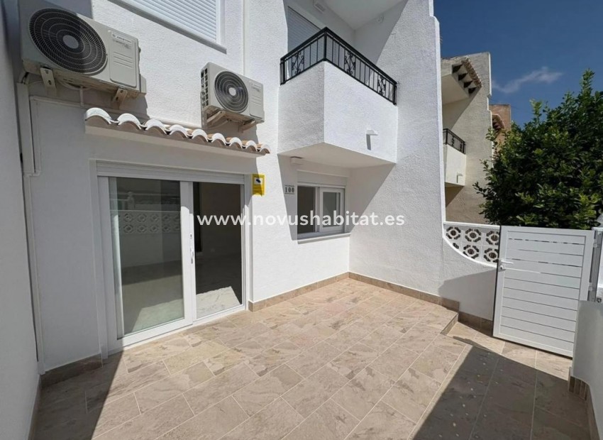Nowa inwestycja - Terraced houses - Torrevieja