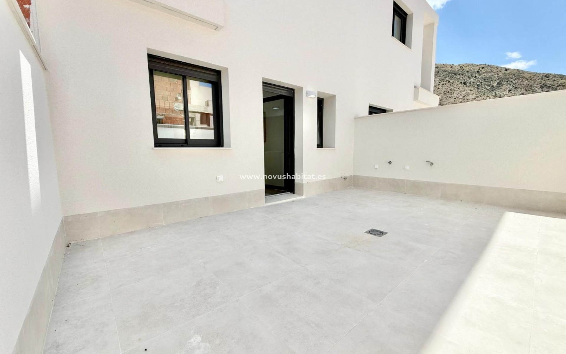 Nueva construcción  - Adosado - Cox