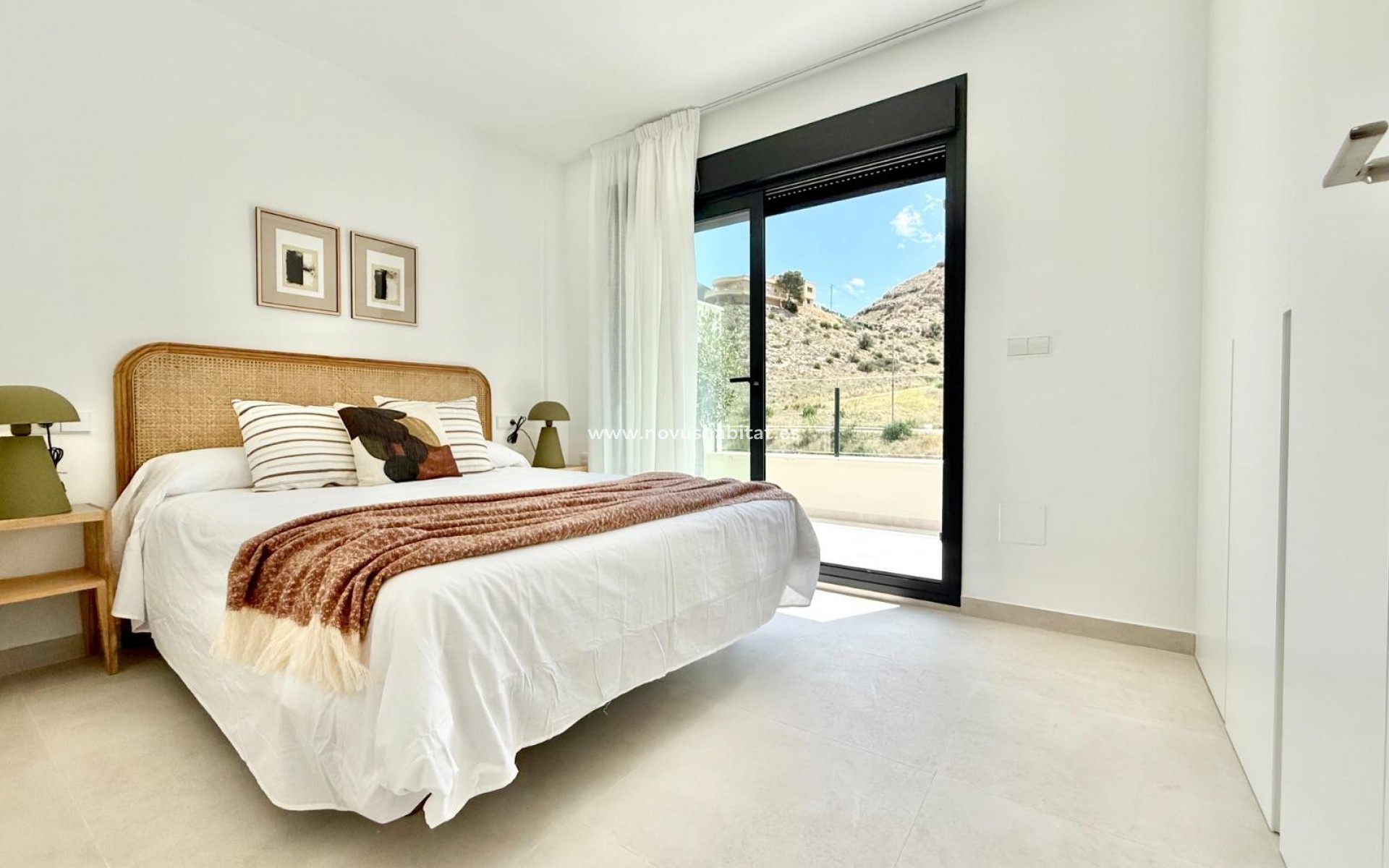 Nueva construcción  - Adosado - Cox