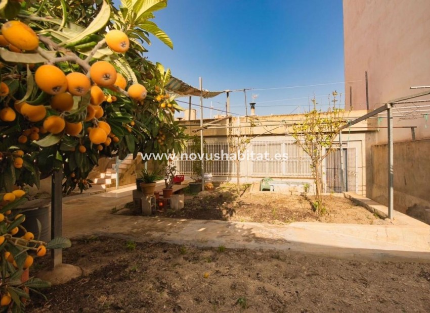 Nueva construcción  - Detached chalet - Benijófar