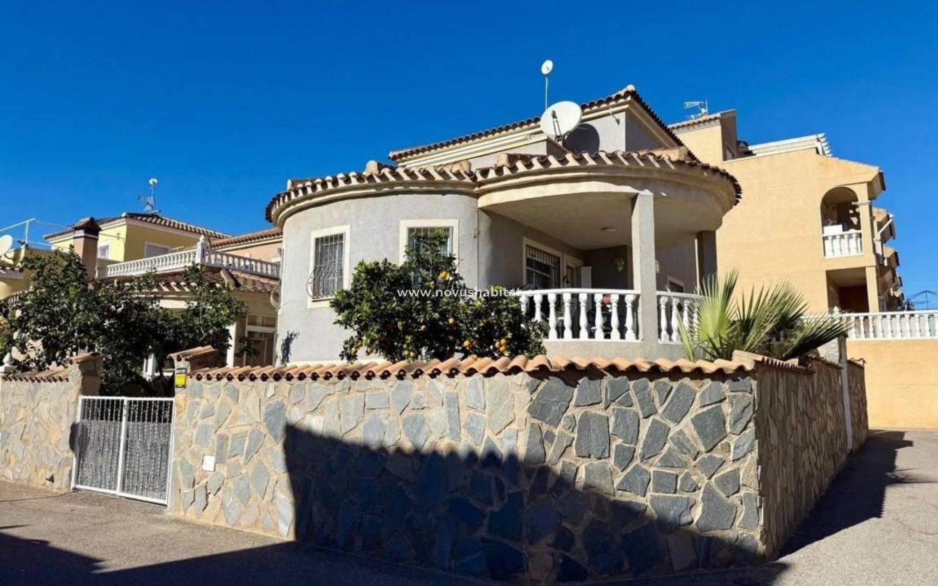 Nueva construcción  - Detached chalet - Orihuela