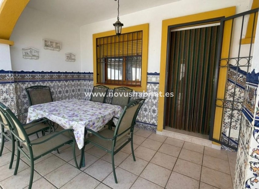 Nueva construcción  - Detached chalet - Pilar de la Horadada