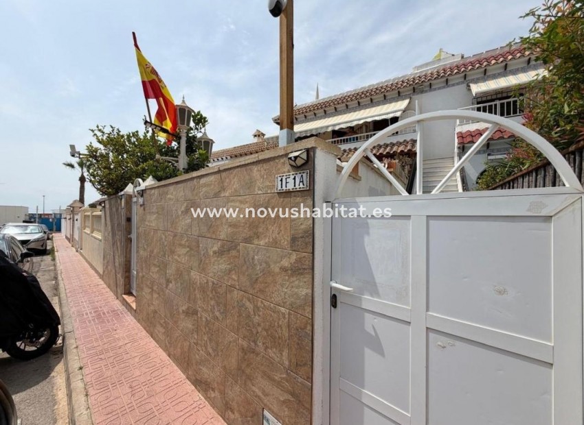 Nueva construcción  - Detached chalet - Torrevieja