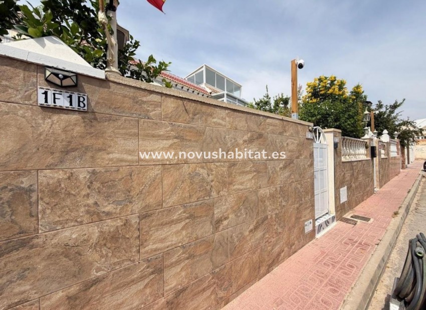 Nueva construcción  - Detached chalet - Torrevieja