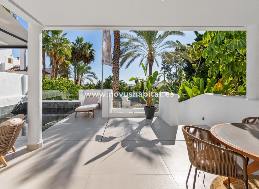 Nueva construcción  - Ground floor apartment - Estepona