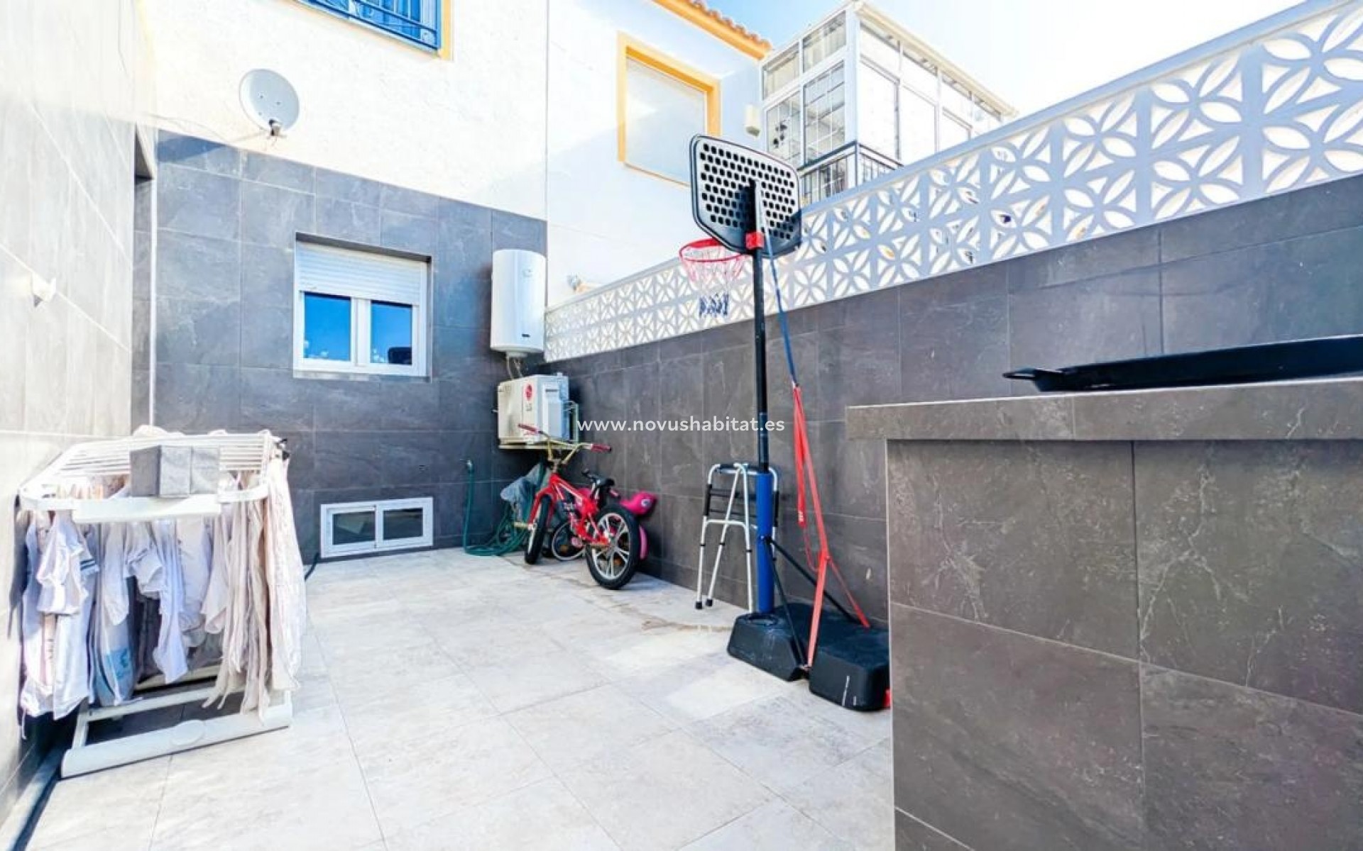 Nueva construcción  - Houses - Torrevieja