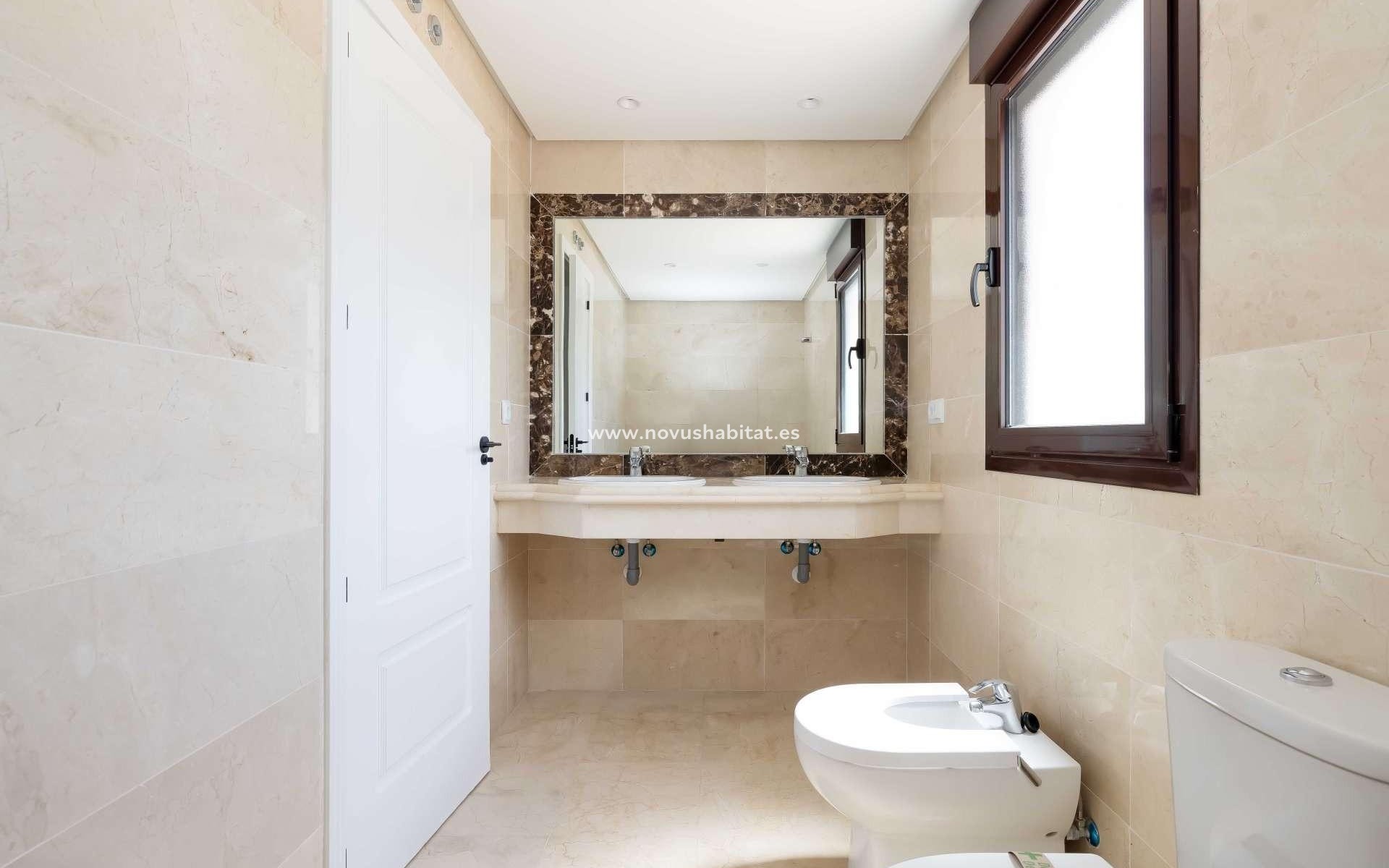 Nueva construcción  - Semidetached - Estepona