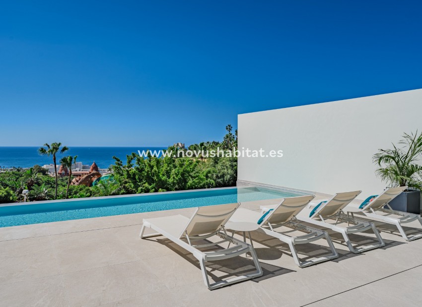Nueva construcción  - Villa - Adeje - Tenerife