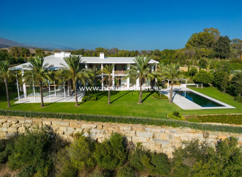 Nueva construcción  - Villa - Casares - Pedregales