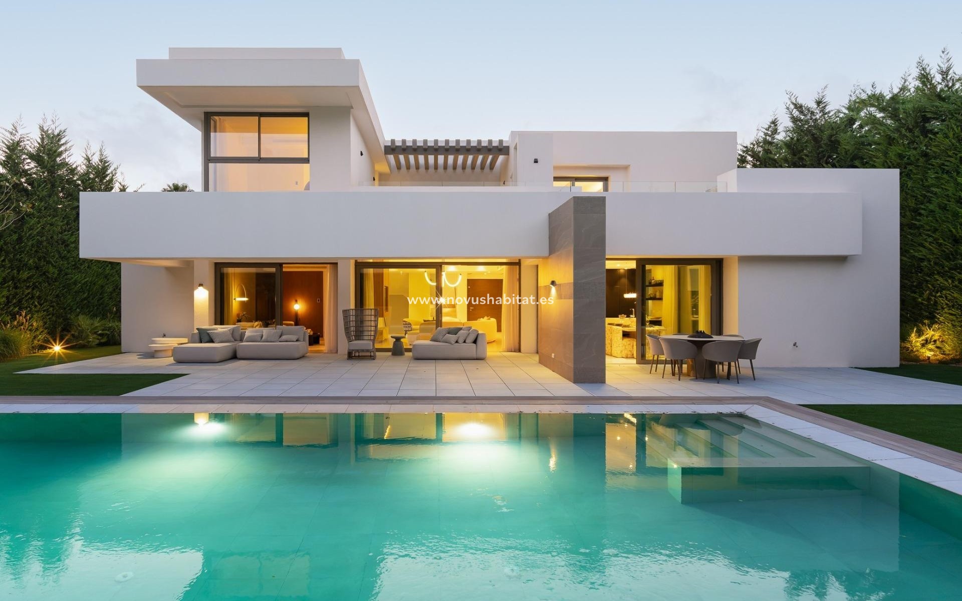 Nueva construcción  - Villa - Estepona
