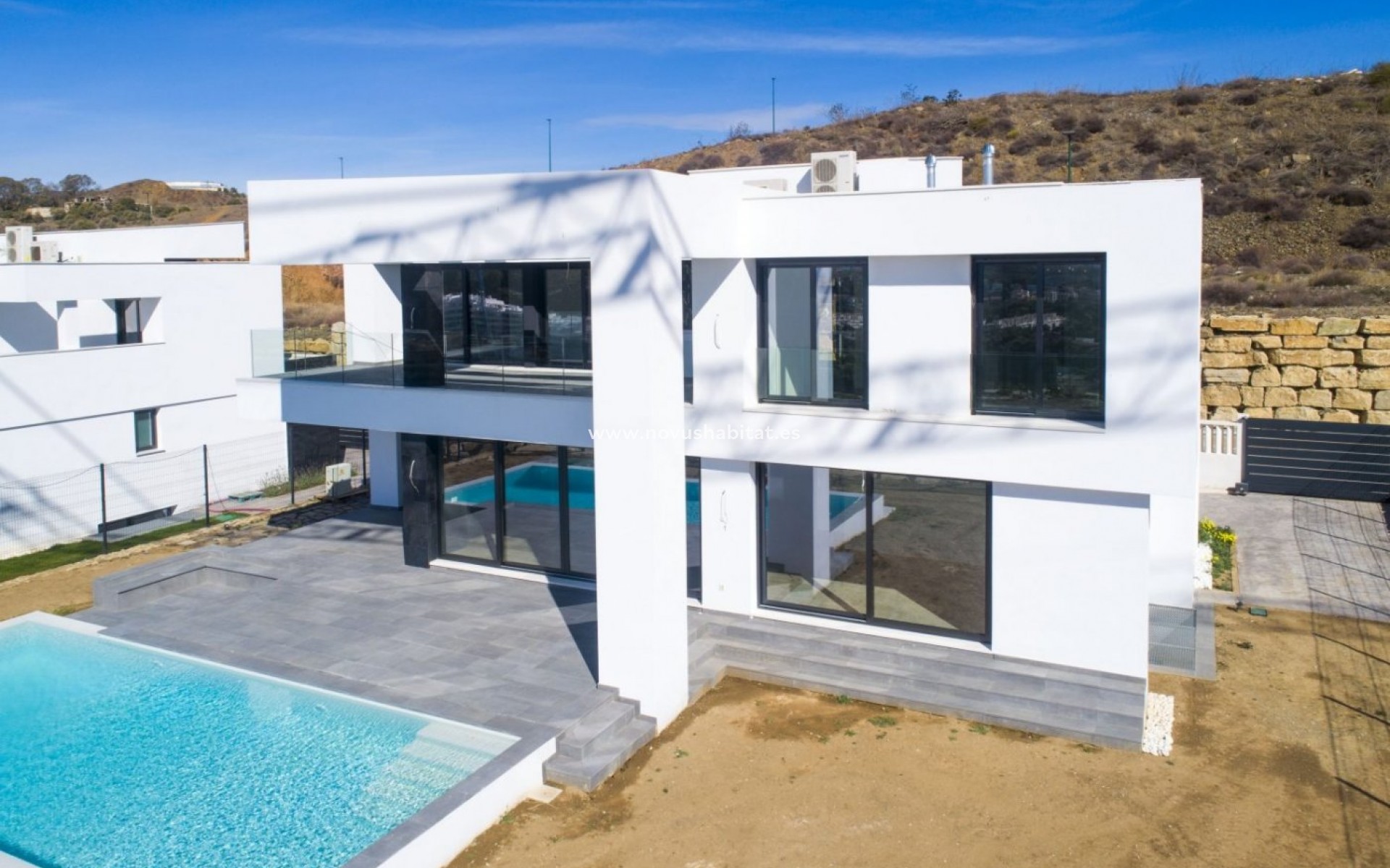 Nueva construcción  - Villa - Málaga - Limonar