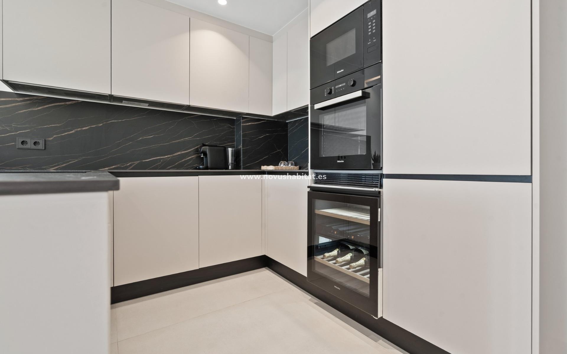 Nýbygging - Ground floor apartment - Estepona