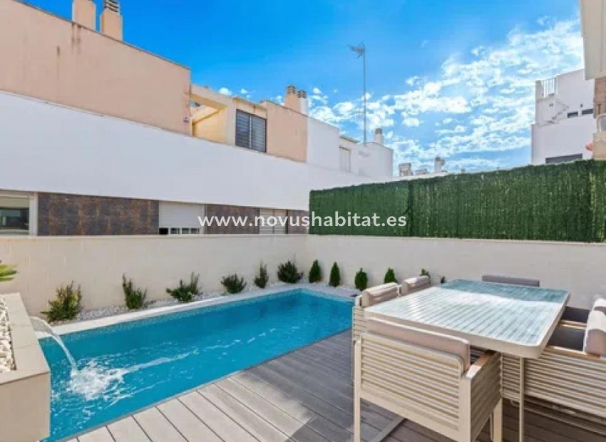 Nýbygging - Raðhús - Guardamar del Segura - Calle Callosa, 15