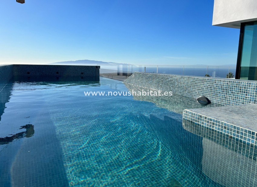 Nýbygging - Villa - Adeje - Casas Del Lago Abama Tenerife