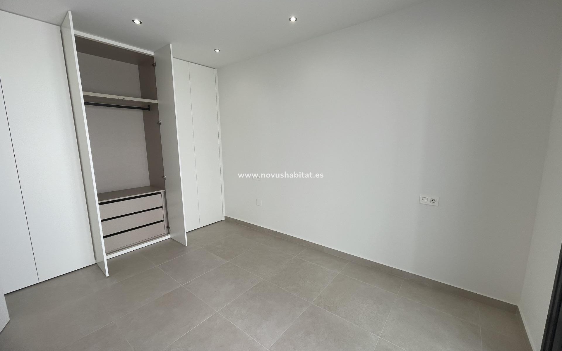 Nýbygging - Villa - Almoradí