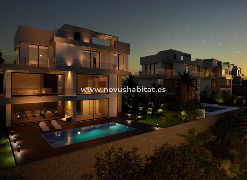 Nýbygging - Villa - Estepona