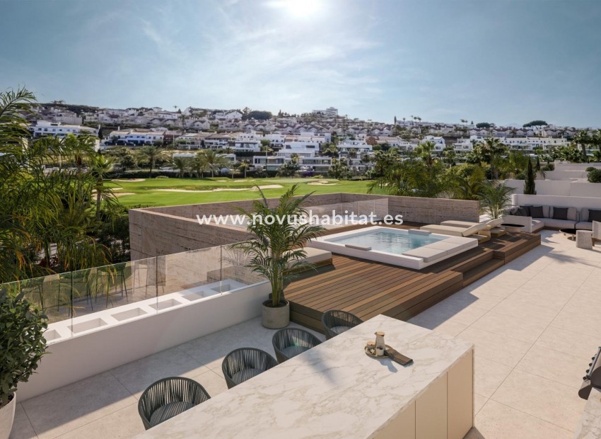 Nýbygging - Villa - Estepona