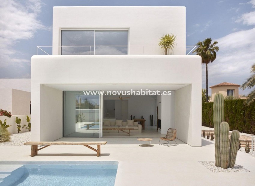 Nýbygging - Villa - Estepona