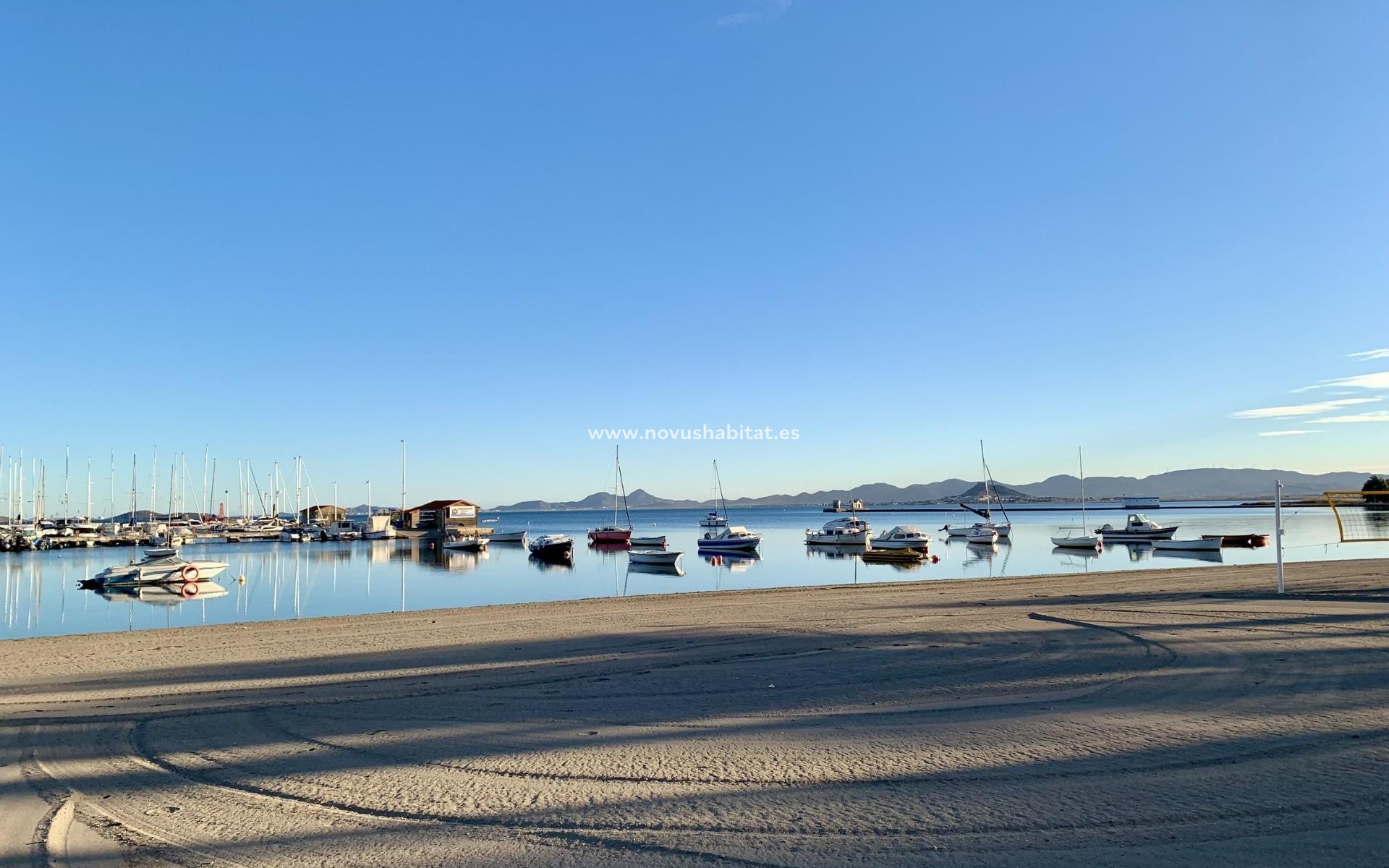 Nýbygging - Villa - Los Alcázares