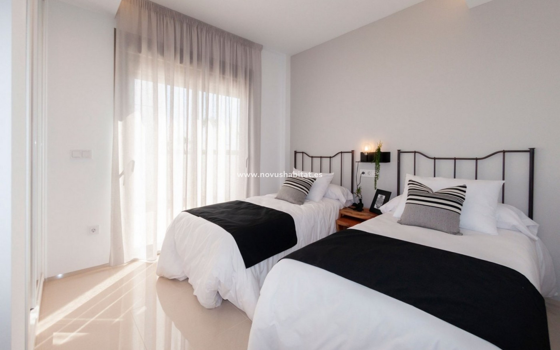 Nýbygging - Villa - Los Alcázares