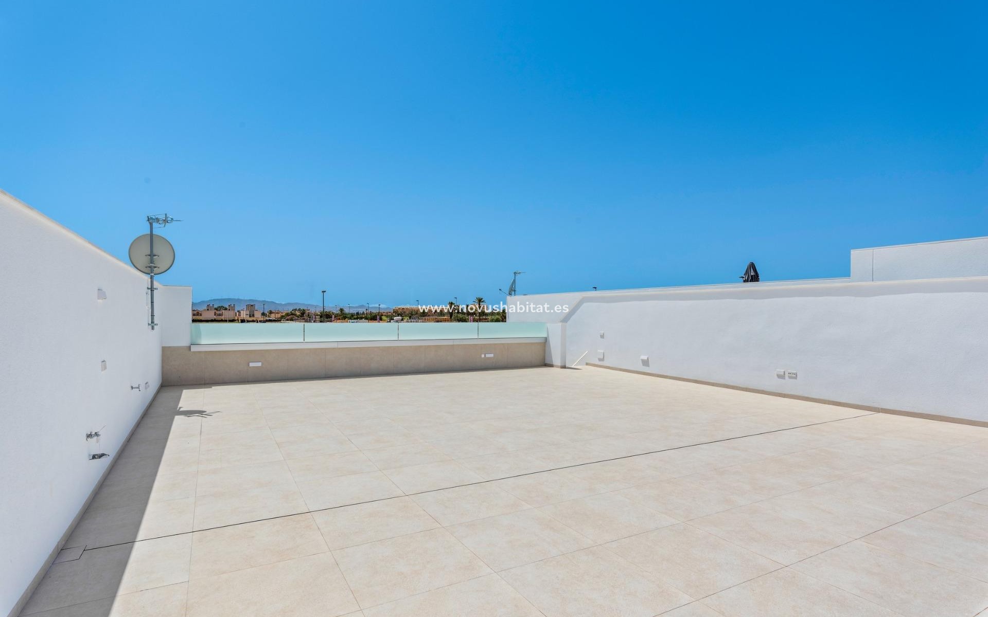 Nýbygging - Villa - Los Alcázares