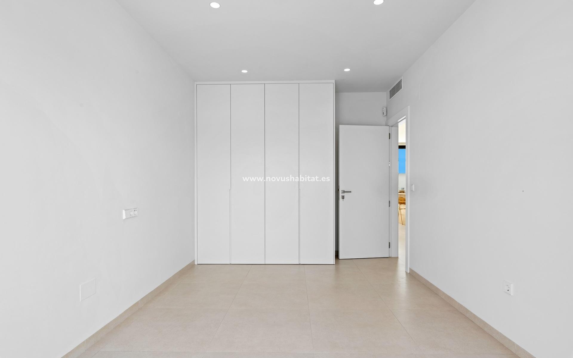 Nýbygging - Villa - Los Alcázares