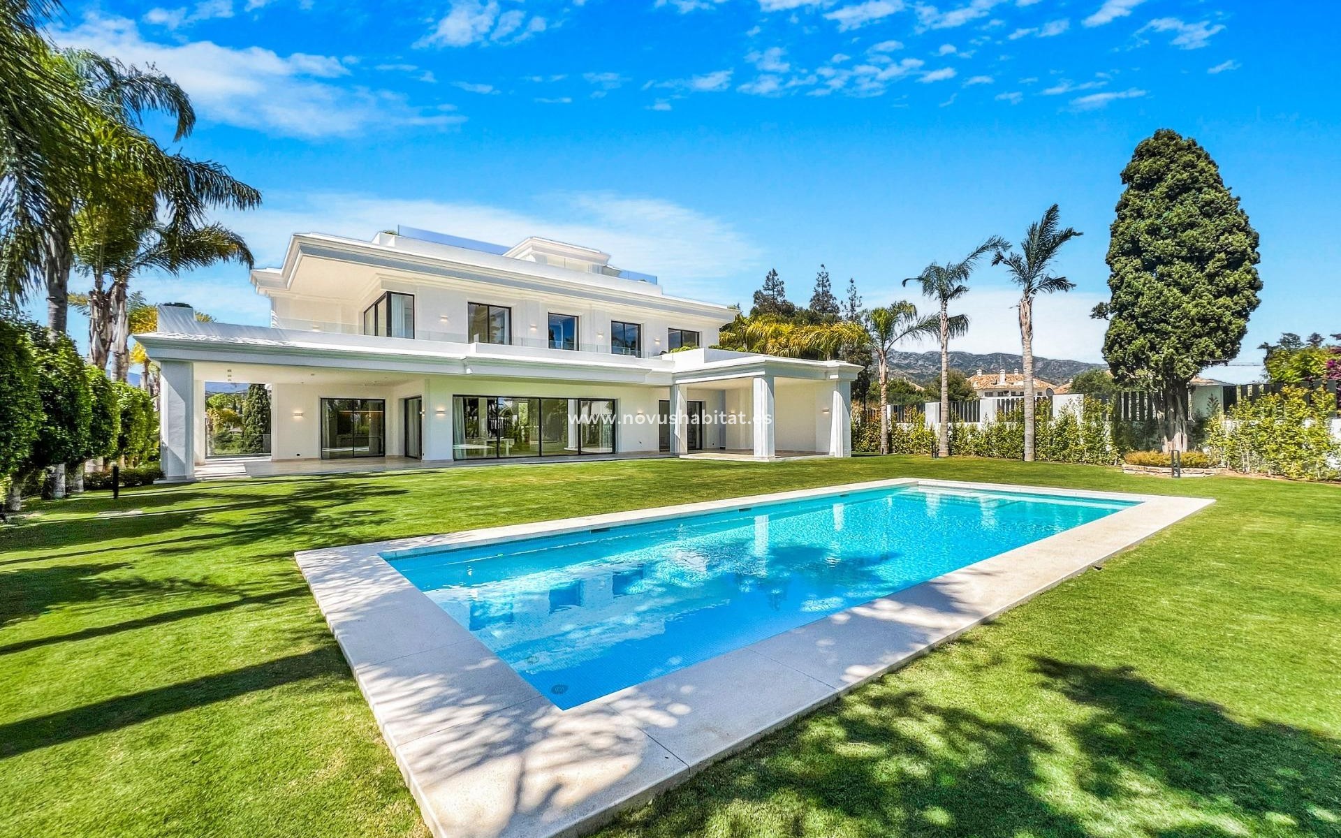 Nýbygging - Villa - Marbella